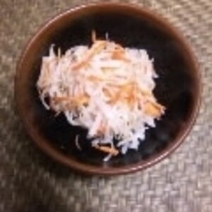 レモン風味でさっぱり！紅白なます